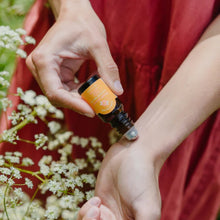 將圖片載入圖庫檢視器 Clarity Blend Pulse point roller collection set for happiness boost | 英國Clarity Blend happiness boost精油滾珠套裝