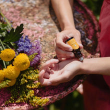 將圖片載入圖庫檢視器 Clarity Blend Energy Boost Roll On | 英國Clarity Blend Energy Boost 精油滾珠