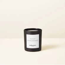 將圖片載入圖庫檢視器 Ambustum Black Pomegranate Scented Candle | 英國 Ambustum Black Pomegranate香薰蠟燭 220g
