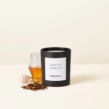 將圖片載入圖庫檢視器 Ambustum Honey and Tobacco Scented Candle | 英國 Ambustum Honey and Tobacco香薰蠟燭 220g
